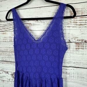 Vintage EUC Women's Maidenform Full Sheer Lace Purple Tank Slip Nightgown Sz Med